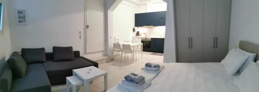 Panos Apartments Parga Room photo